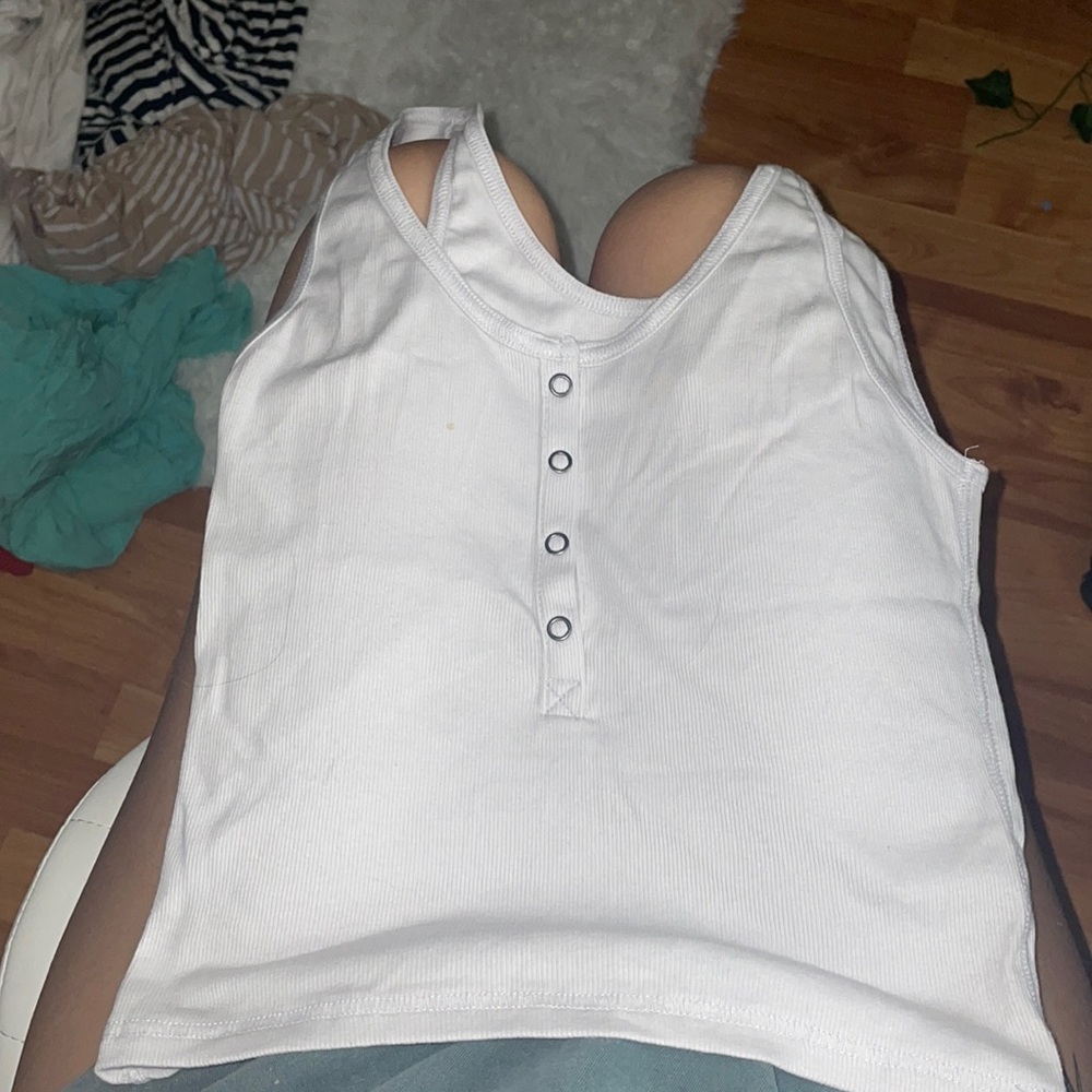 Lavender cropped tank top